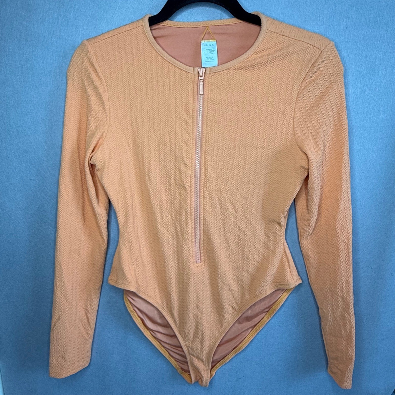Womens Dippin Daisy’s Orange Swim Textured Half Zip Long Sleeved Rash Guard M