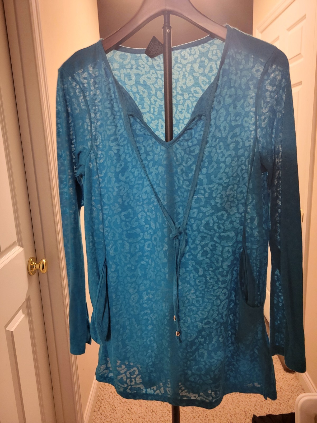 Catalina Women’s Swim Cover-Up Teal Long Sleeve With Subtle Animal Print Medium