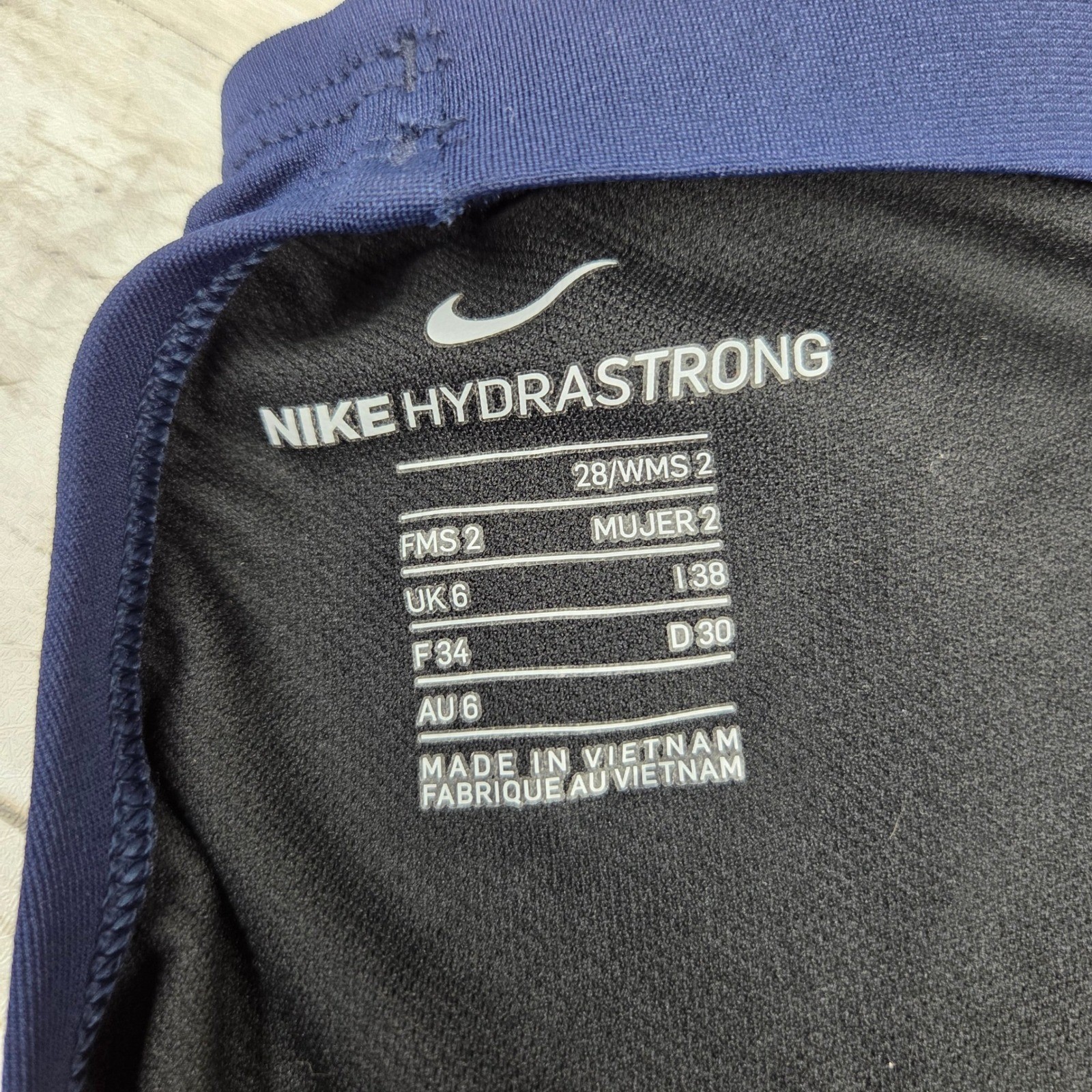 Nike Swimsuit Women 28 Navy Blue HydraStrong Fastback One Piece NESSA001-440