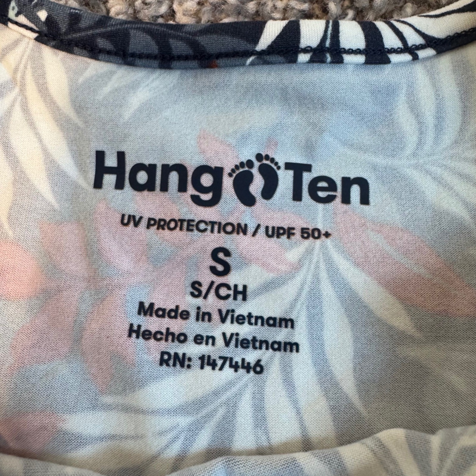 NWT Hang Ten Women’s Long Sleeve Rash Guard Shirt UPF 50+ w/ Zip Pocket Small