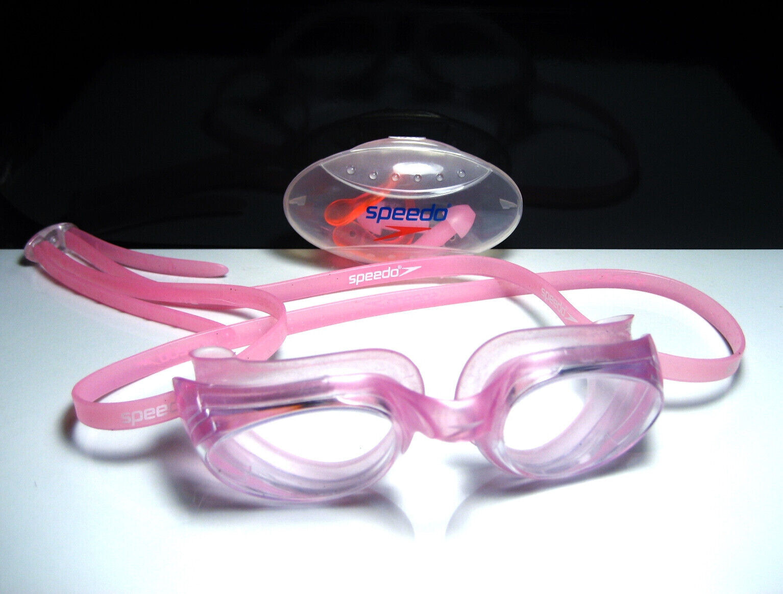 SPEEDO Women’s Pink Goggles Swimming SET Nose Plug Earplugs With Case