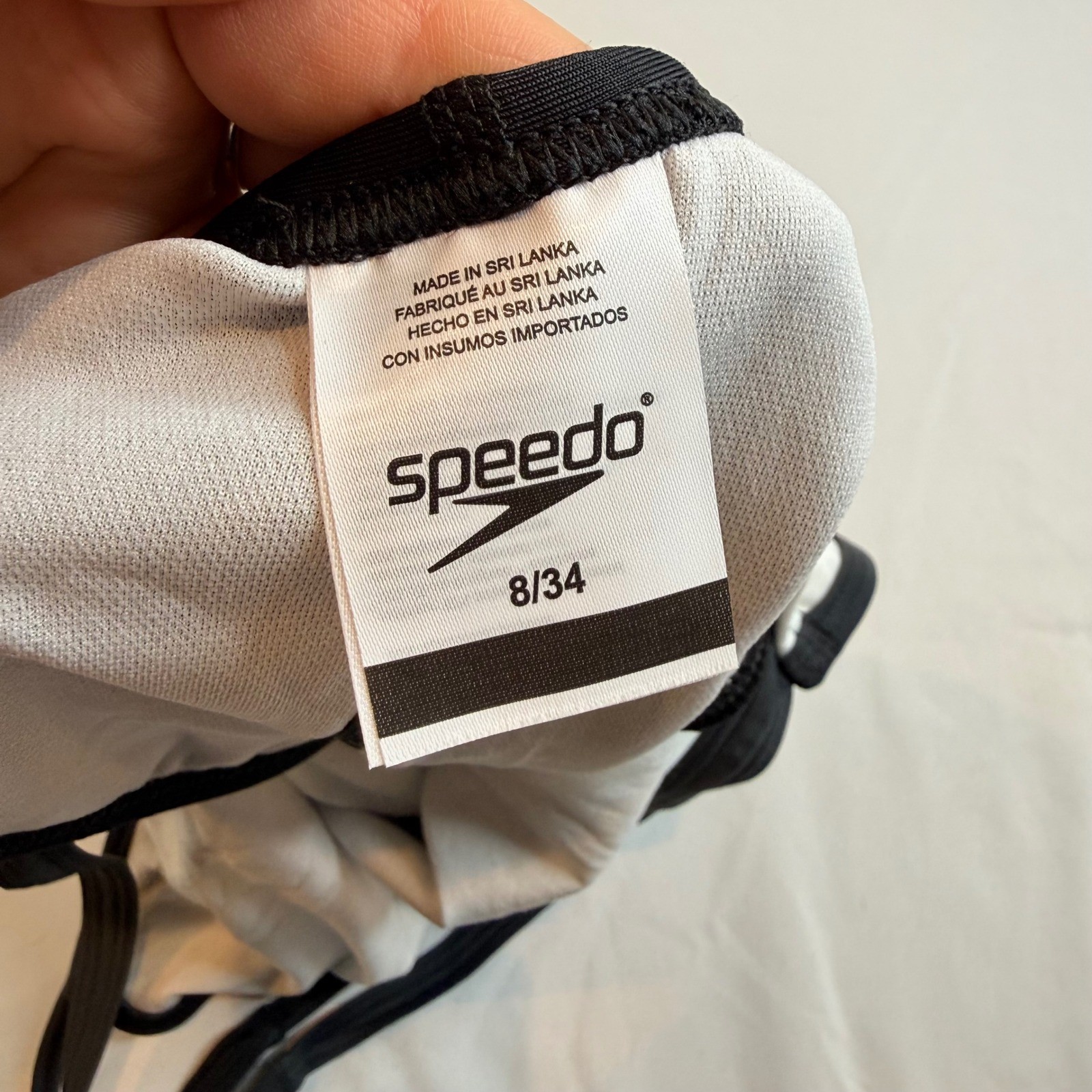Speedo Womens Black White Colorblock Crossback One Piece Swimsuit 8/34 7192101