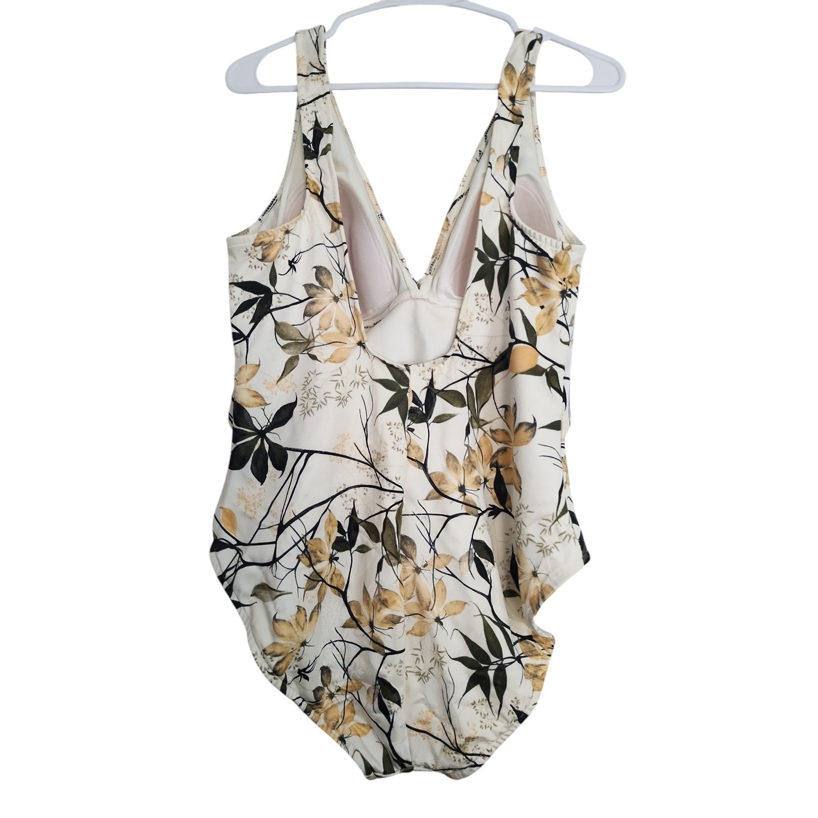 Miraclesuit Ring Toss Slimming Vacation Beach Resortwear One Piece Swimsuit 16