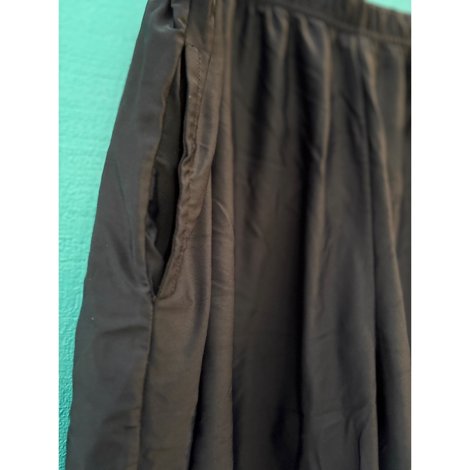 Women’s 2XL Black Swim Shorts Board Shorts Elastic Waist Pockets UPF 50+