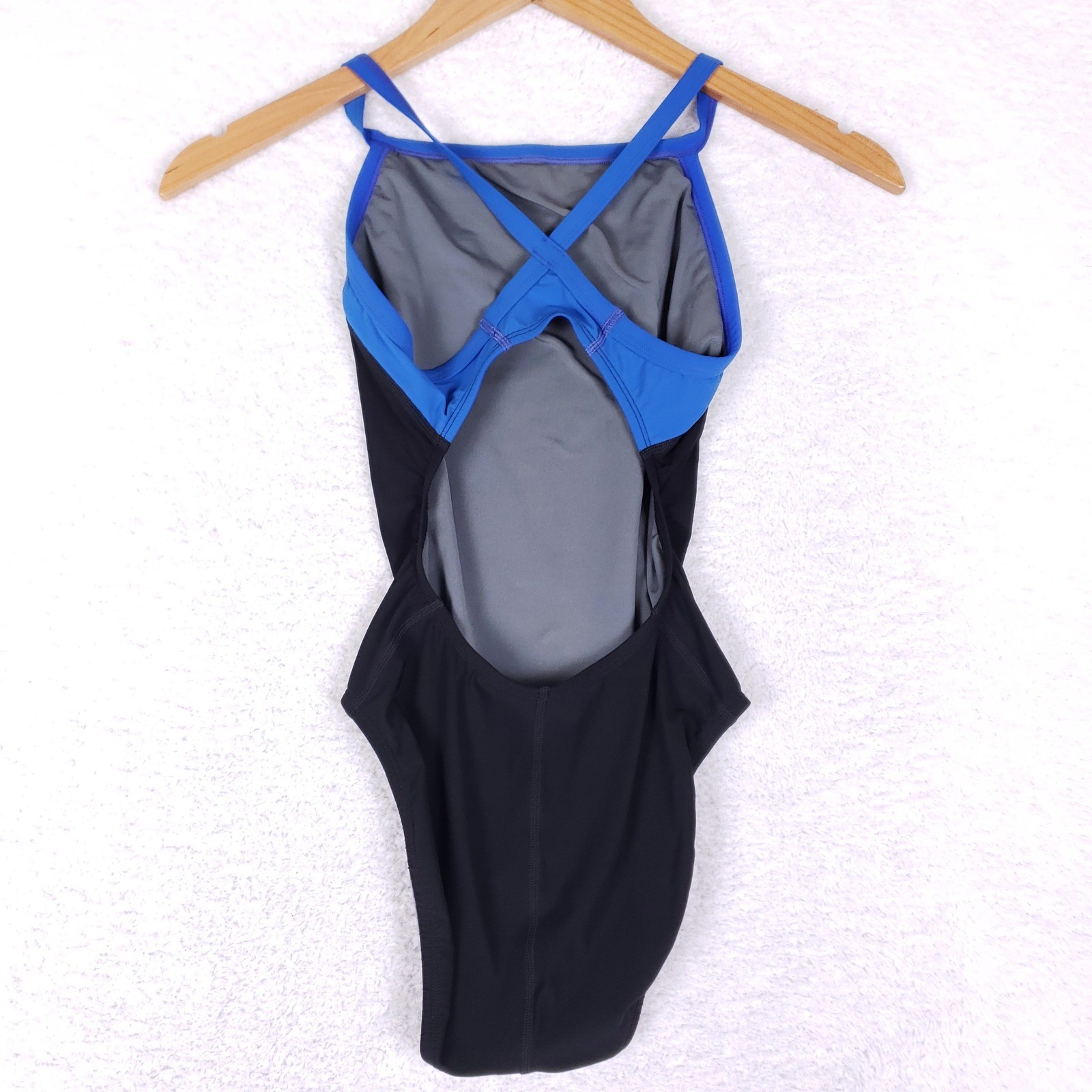 Speedo Womens 26 Black Blue Colorblock Crossback Performance One Piece Swimsuit