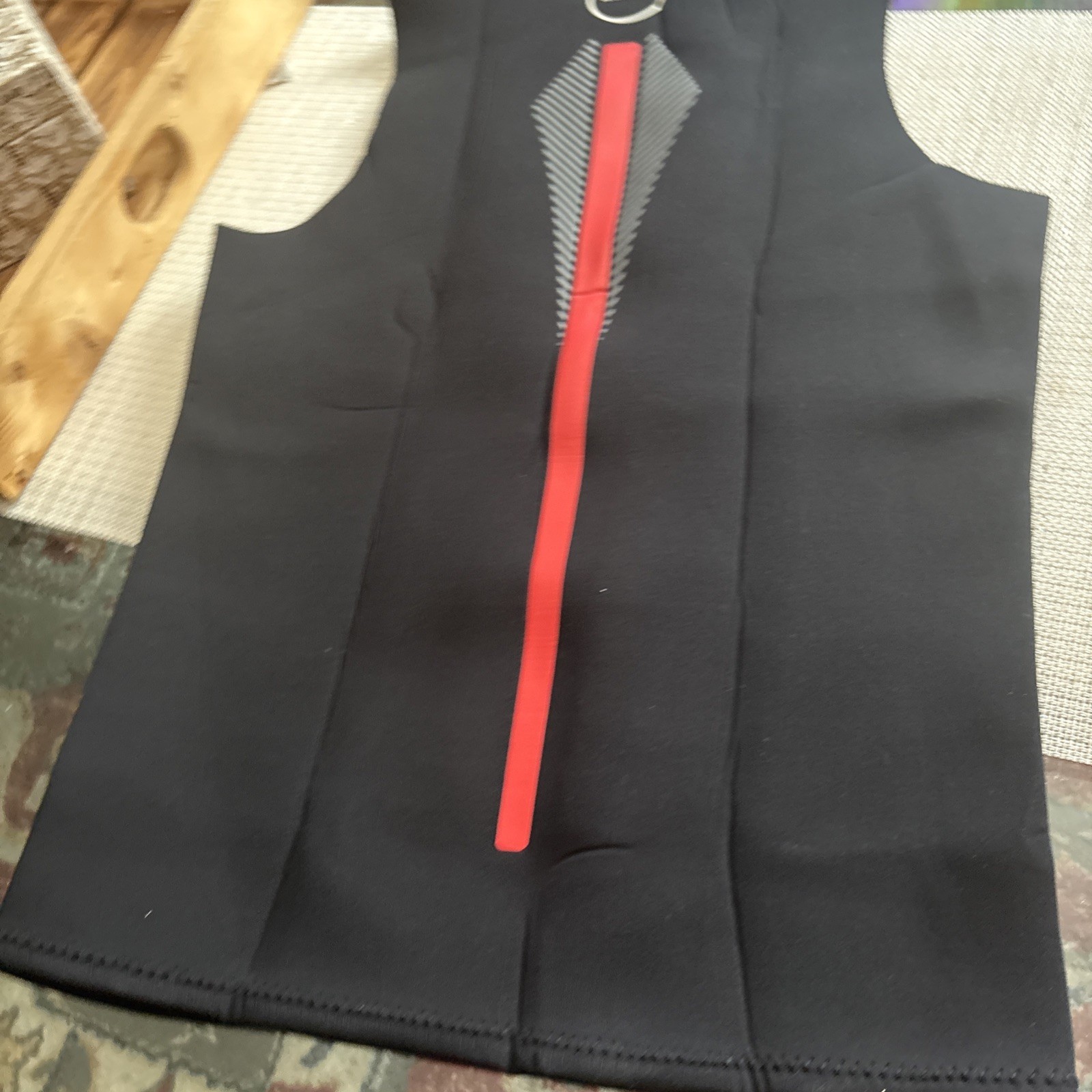 Zone 3 men’s Vest sleeveless Open Water Swim Wetsuit Small Tall
