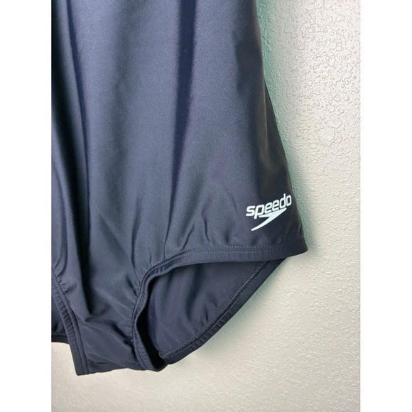 New SPEEDO Size 10 Black UPF 50 Moderate Ultraback PowerFLEX One Piece Swimsuit