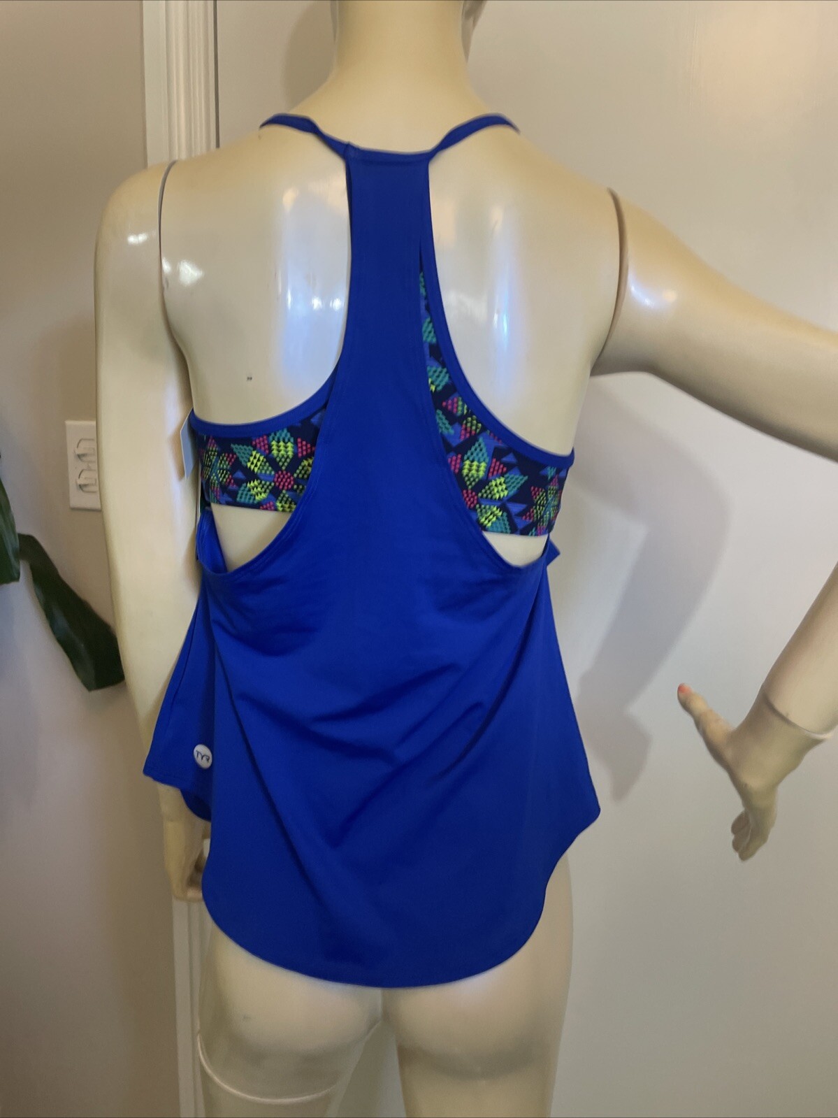 TYR Women’s Edessa Shea 2 in 1 Swim Tank – Sz.4/5 Sm. Blue Tank /multi Color Bra