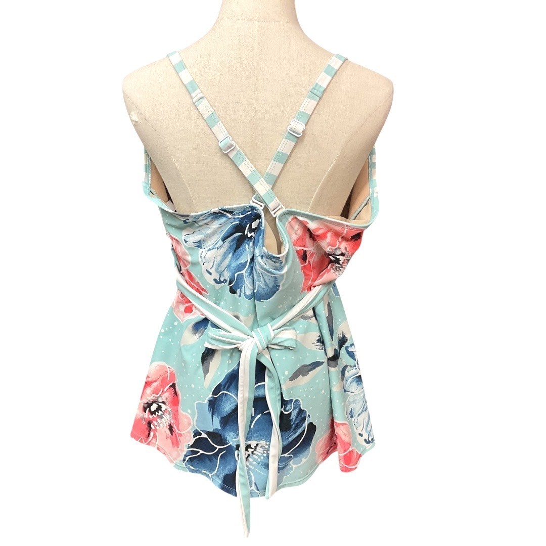 Cacique Women’s Sleeveless Stripe Floral Printed Tankini Swimsuit Top Size