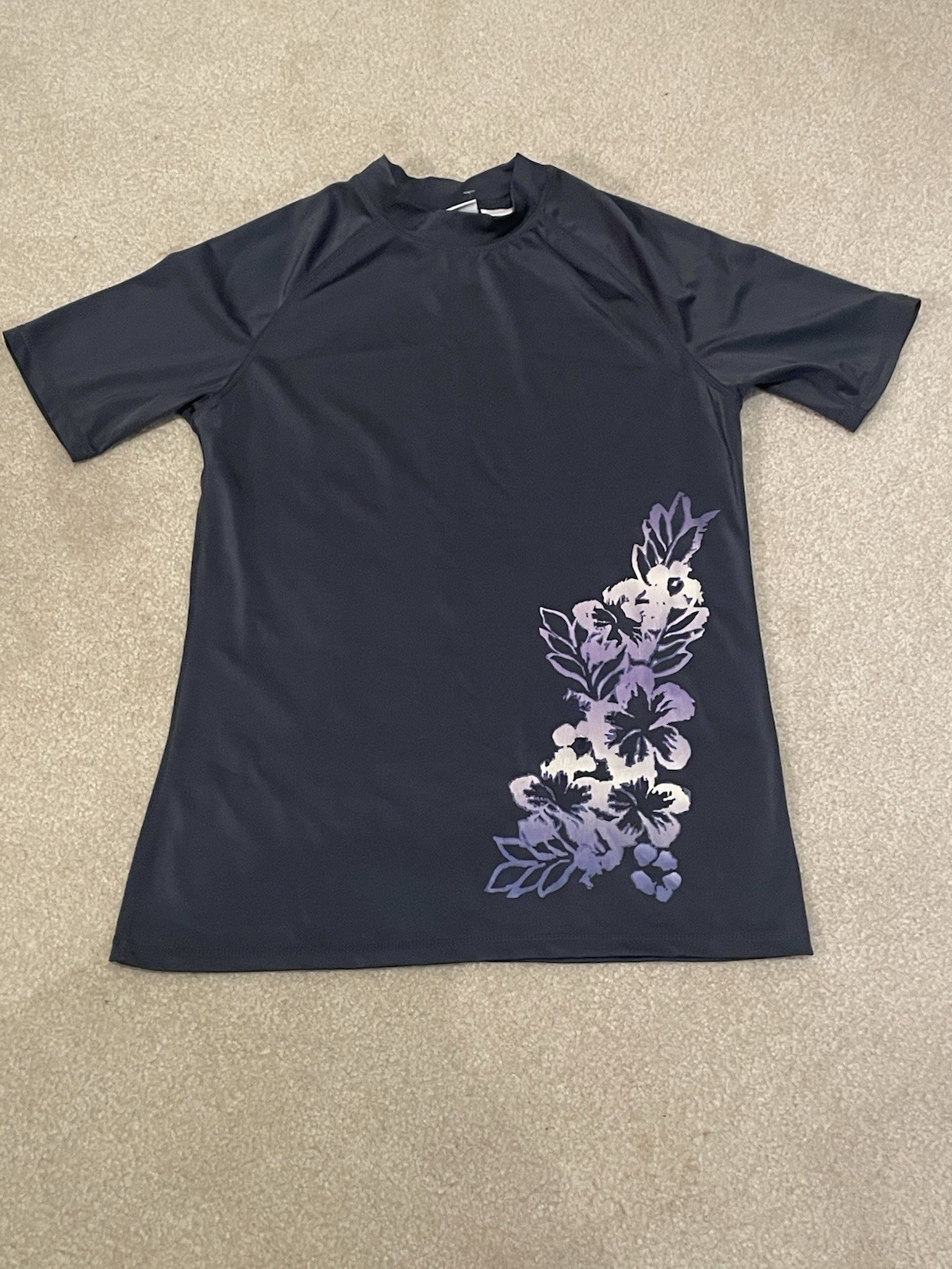 Kanu Surf Women’s Navy Rash Guard With Floral Design Size M