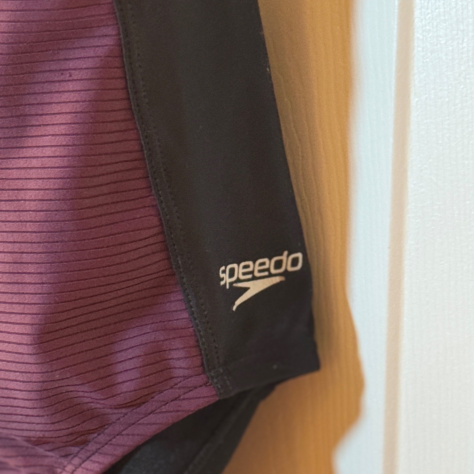 Speedo Women’s Swimsuit Small Plum Purple Black Ribbed Racerback Training