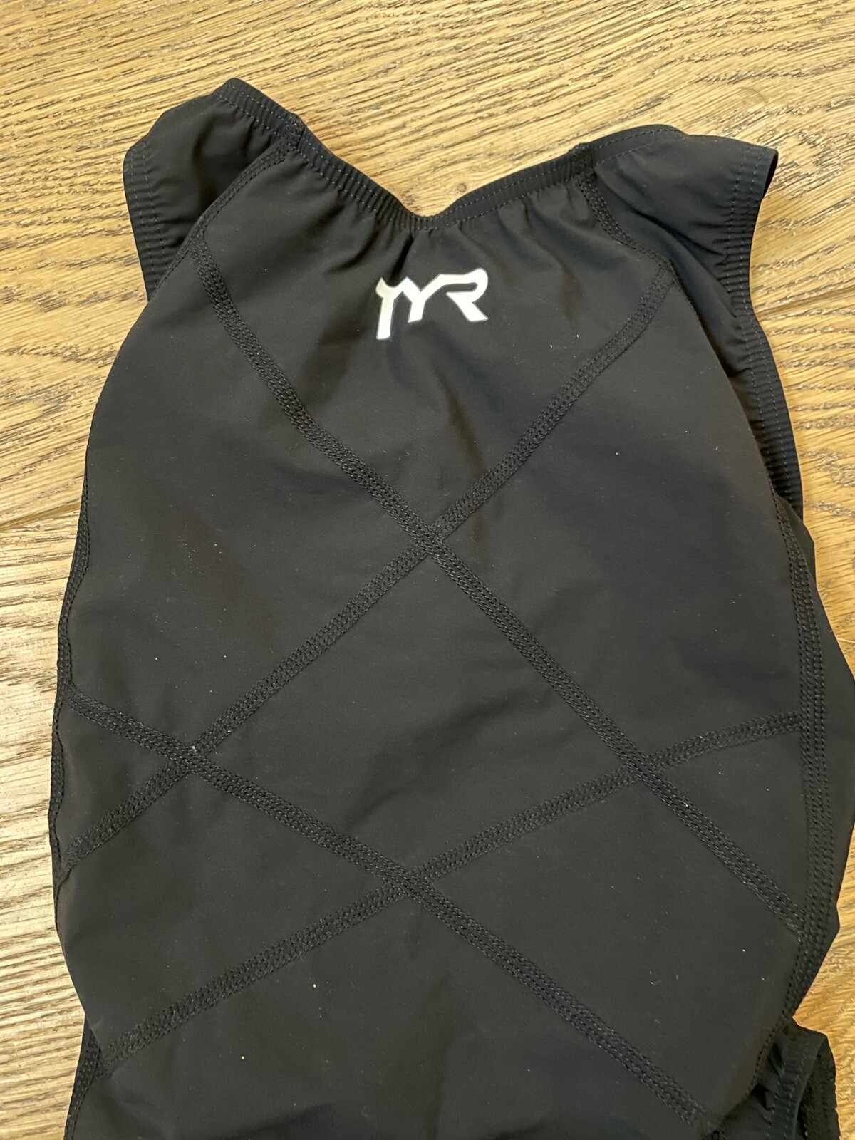 TYR Women Girls Black 26L Tracer Light Aeroback Swim Short John USA Made New Box
