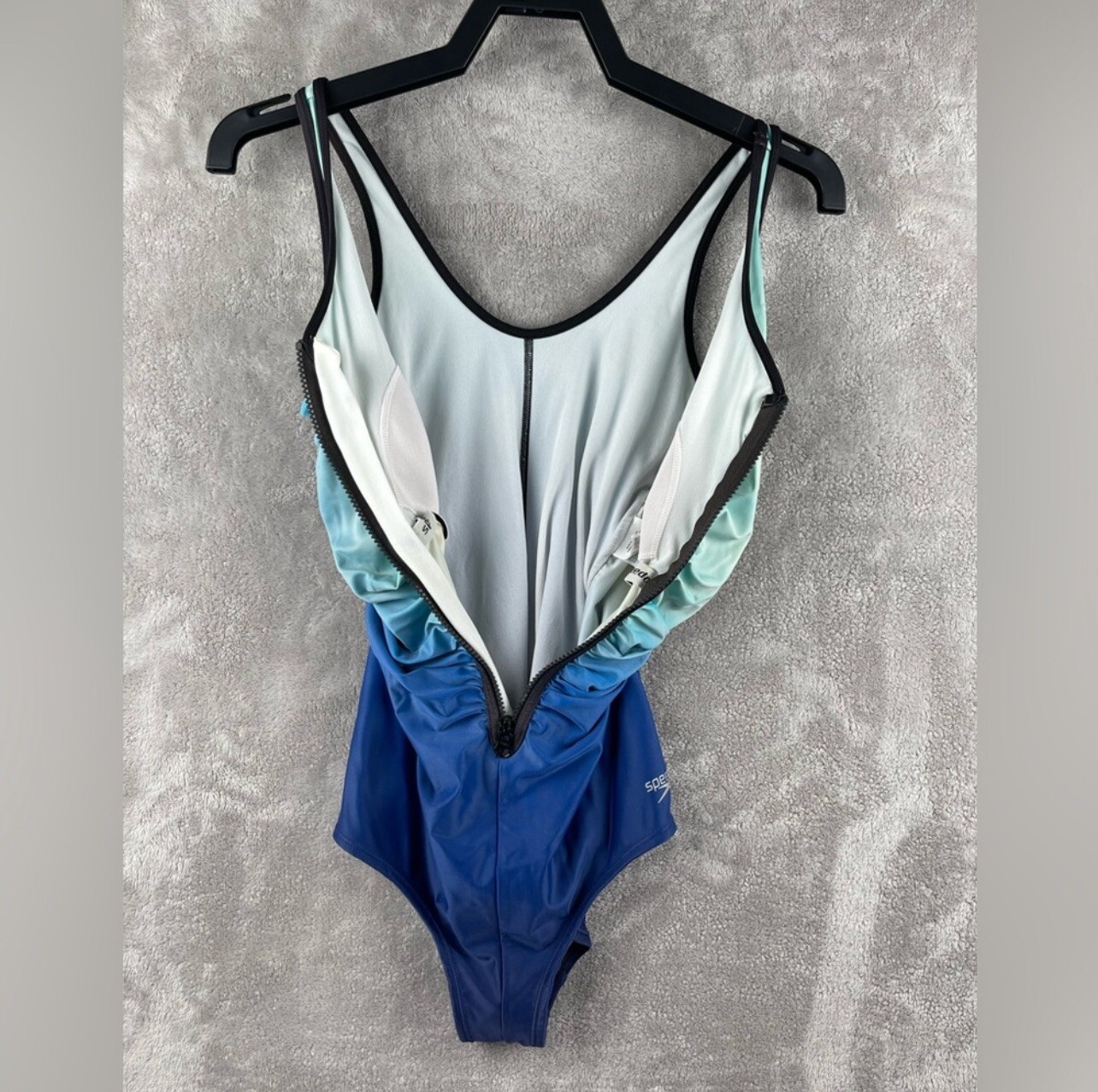 Speedo PowerFLEX Eco Womens One Piece Swimsuit Blue Ombre Zip Front Size 8