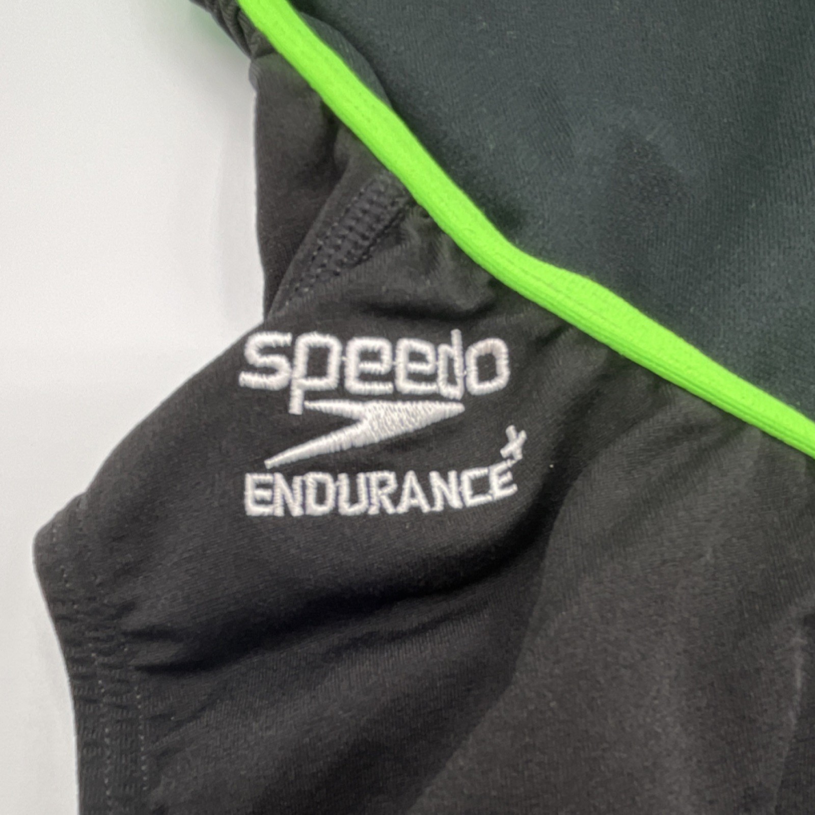NEW! Speedo Endurance+ Women’s Swimming One Piece Swimsuit Black Green Size 26