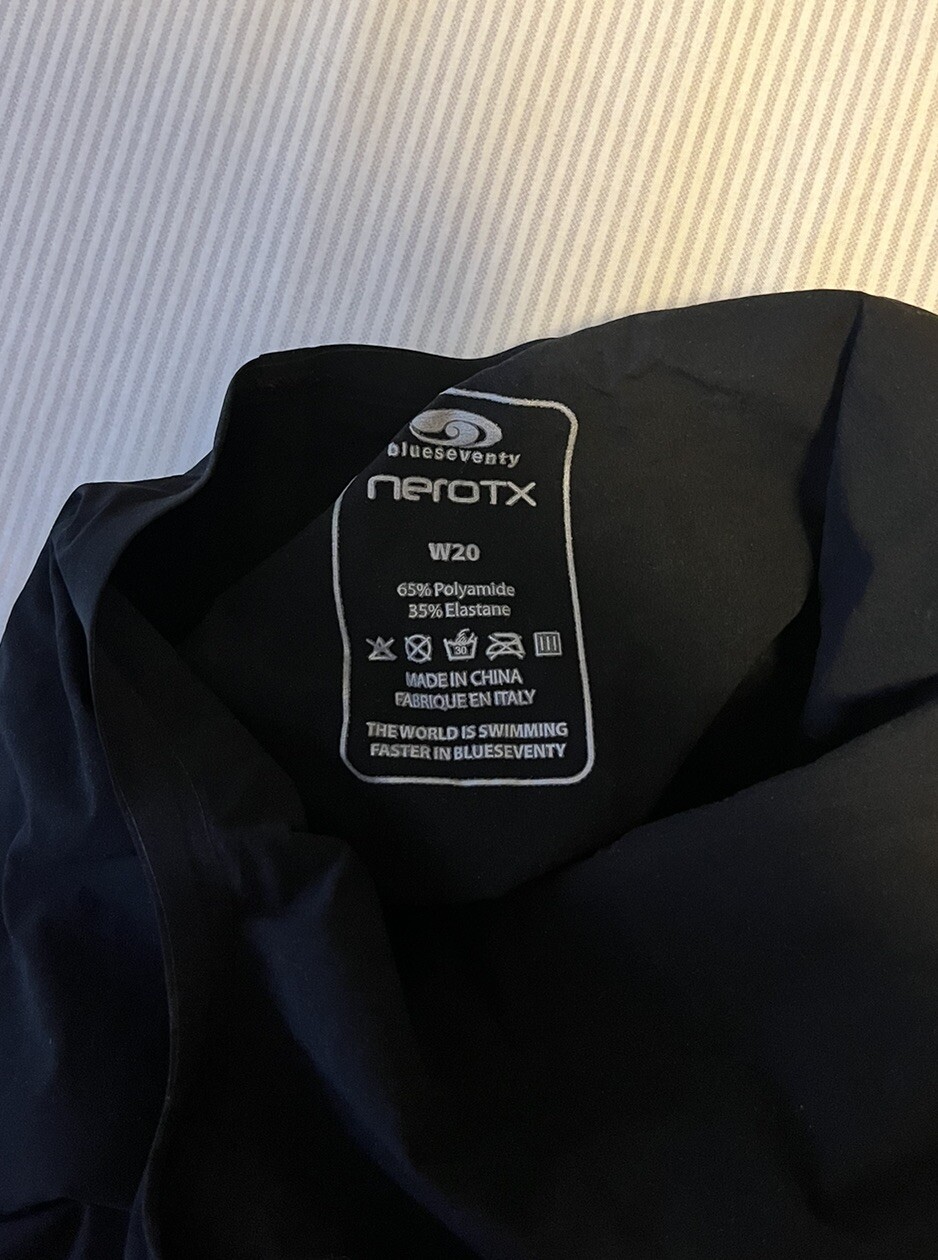 Women’s Blue Seventy Nero TX Women’s Kneeskin Tech Suit Size W20 Black
