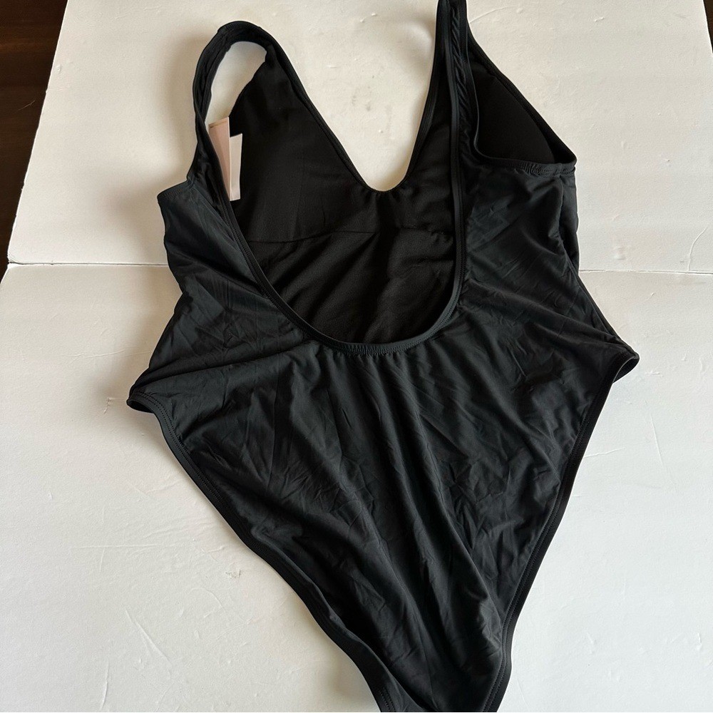 NWT Sports Illustrated Sz 16 Swim One Piece