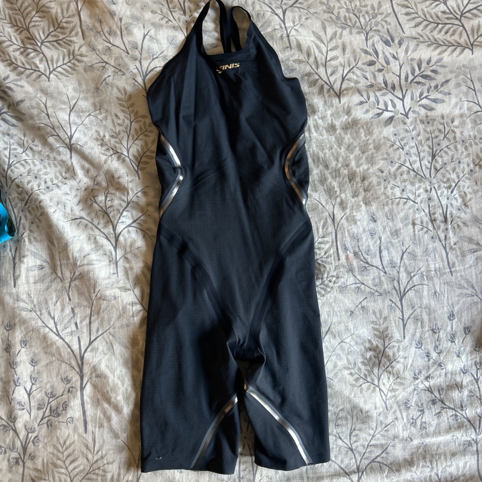 FINIS Women’s Rival 2.0 Closed Back Kneeskin Tech Suit Swimsuit Size 32