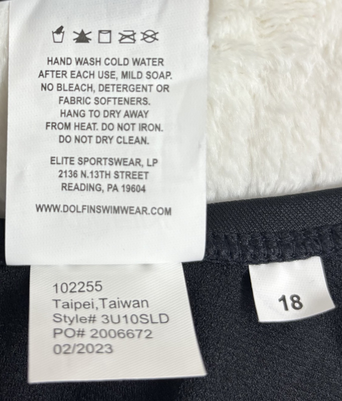 Aquashape by Dolfin Women’s Black Swim Dress One Piece Swimsuit Size 18 New NWT