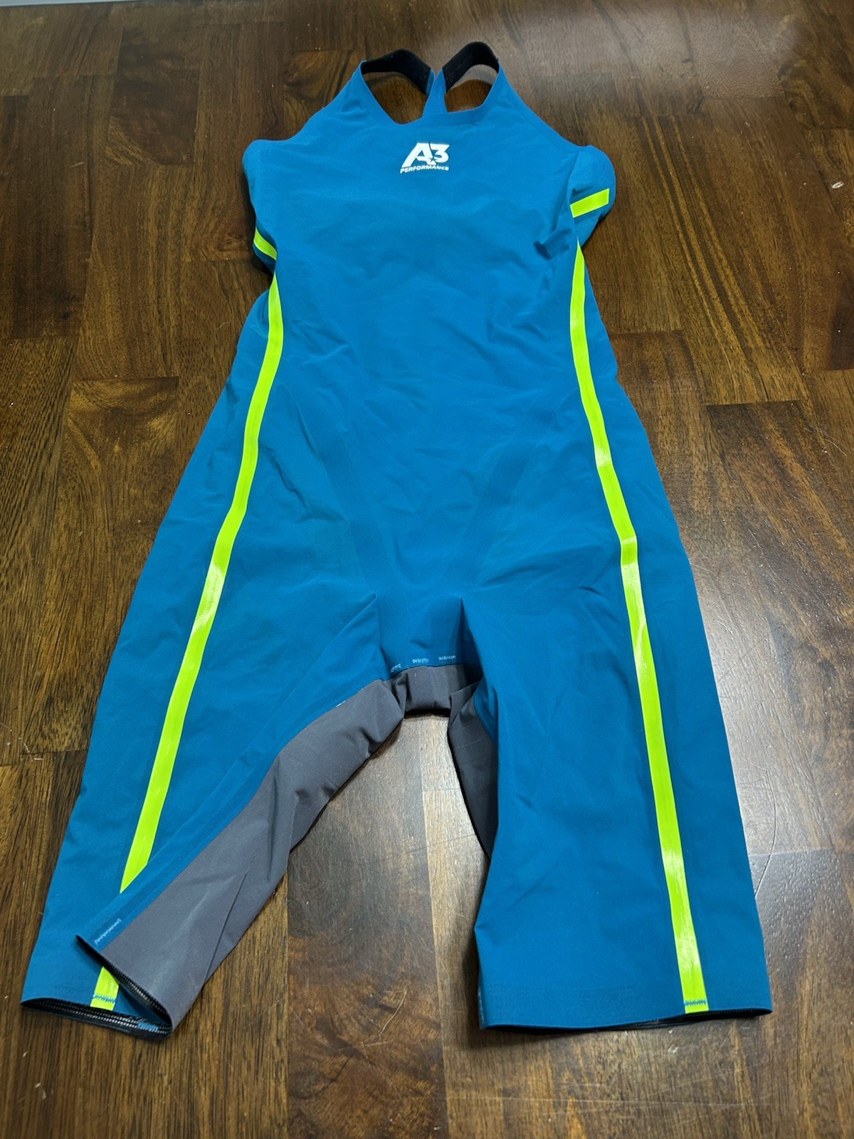A3 Performance VICI Female Technical Racing Swimsuit Size 25 Teal