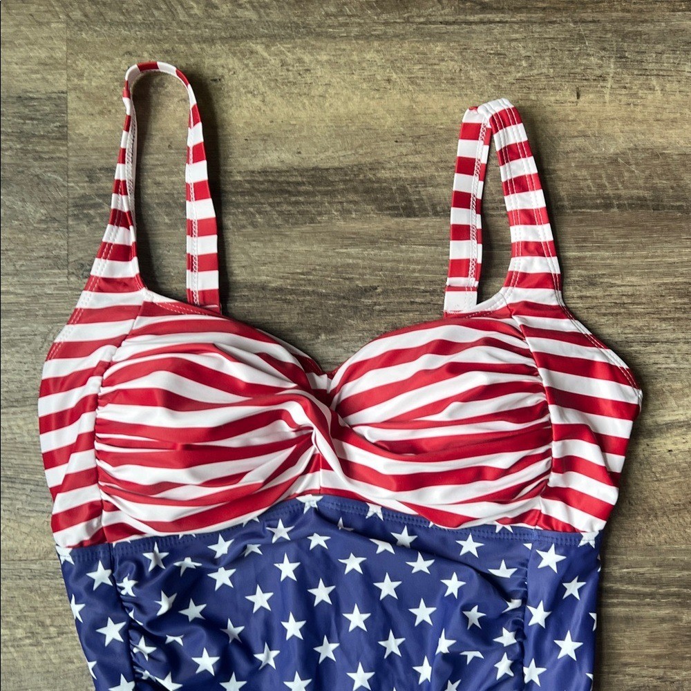 Younique Tummy Control Slimming One Piece Swimsuit Sz 14 National Flag ⚫️