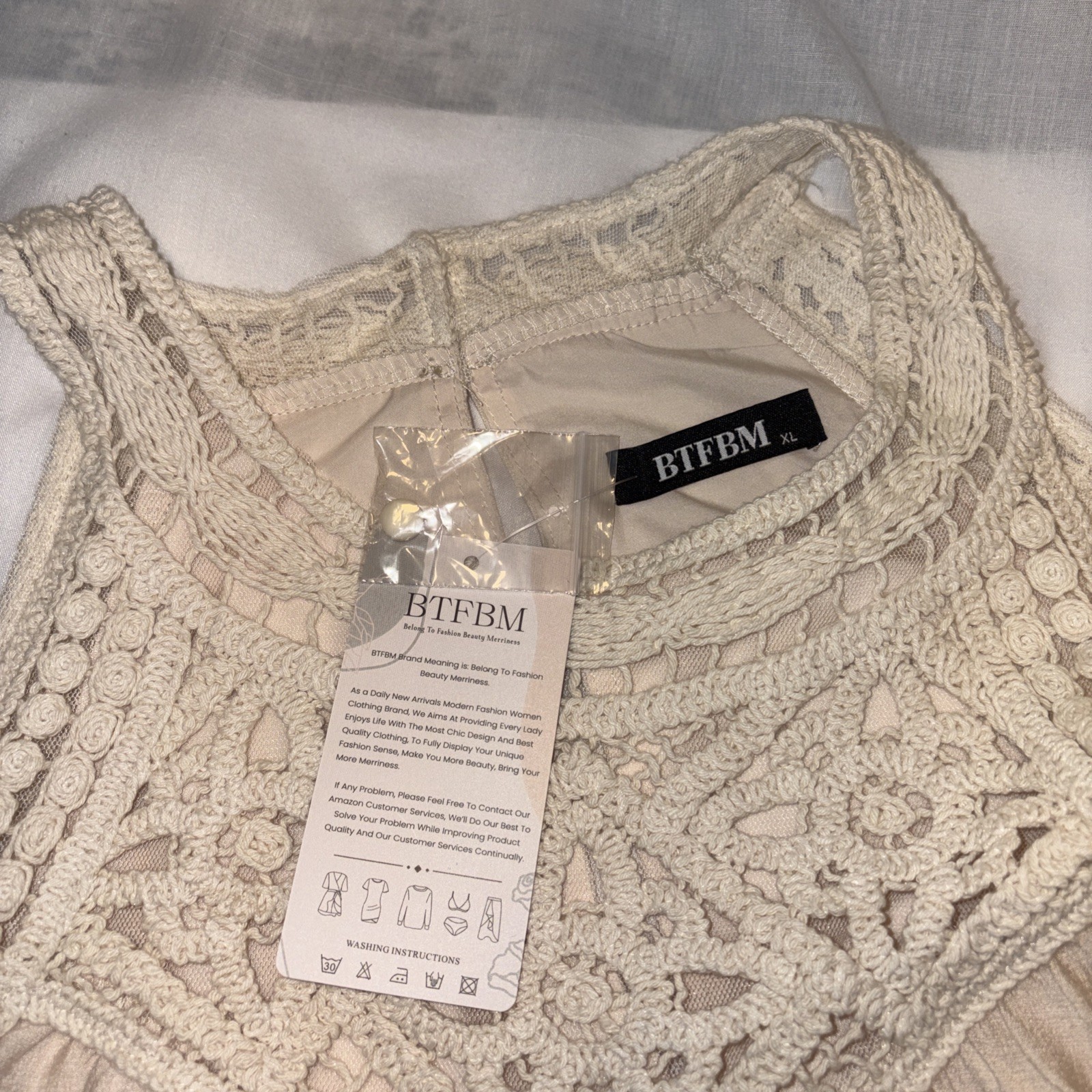 BTFBM Summer Halter Beige/Apricot Hollow Out Sleeveless W/pockets Sz XL (16/18)