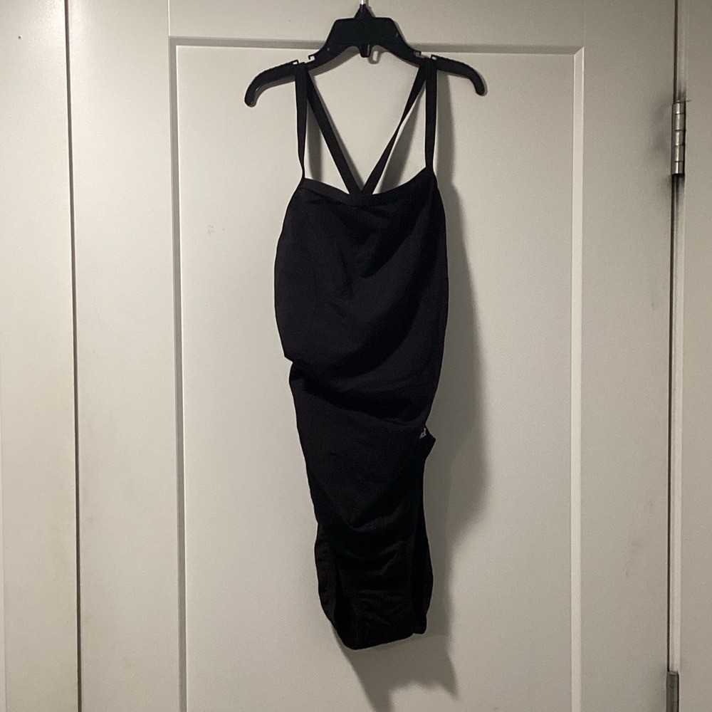 NWT Speedo Endurance+ Solid Flyback Training Size 12/38 Swimsuit Team Black