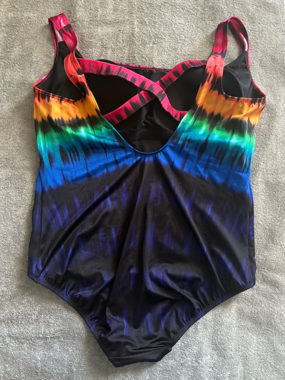 Longitude Heated Waters Crossback One Piece Swimsuit size 22