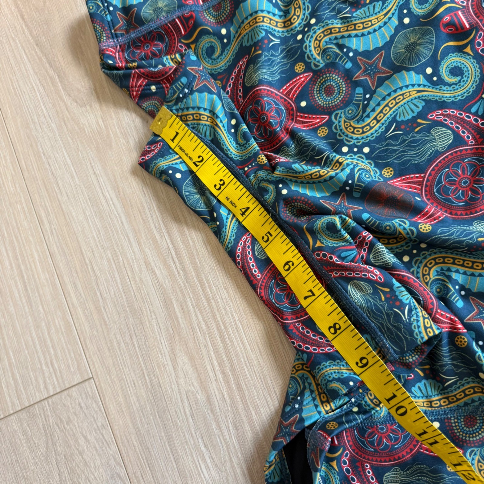 TomboyX Sea Life Print 4.5″ Board Shorts Swim Trunks Turtle Seahorse Large