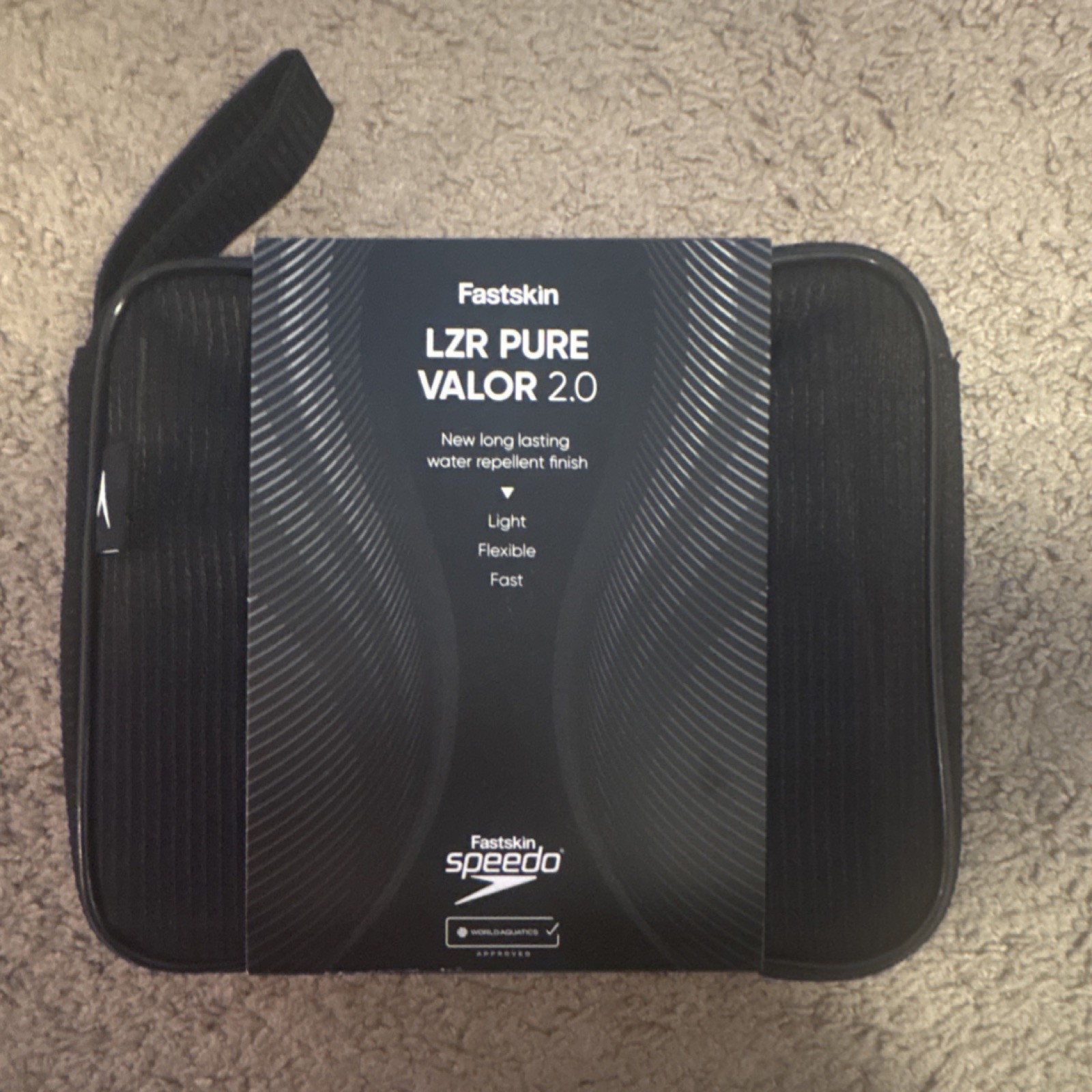 Speedo Valor 2.0 Closedback Kneeskin Black Size 23 (BRAND NEW with tag and box)