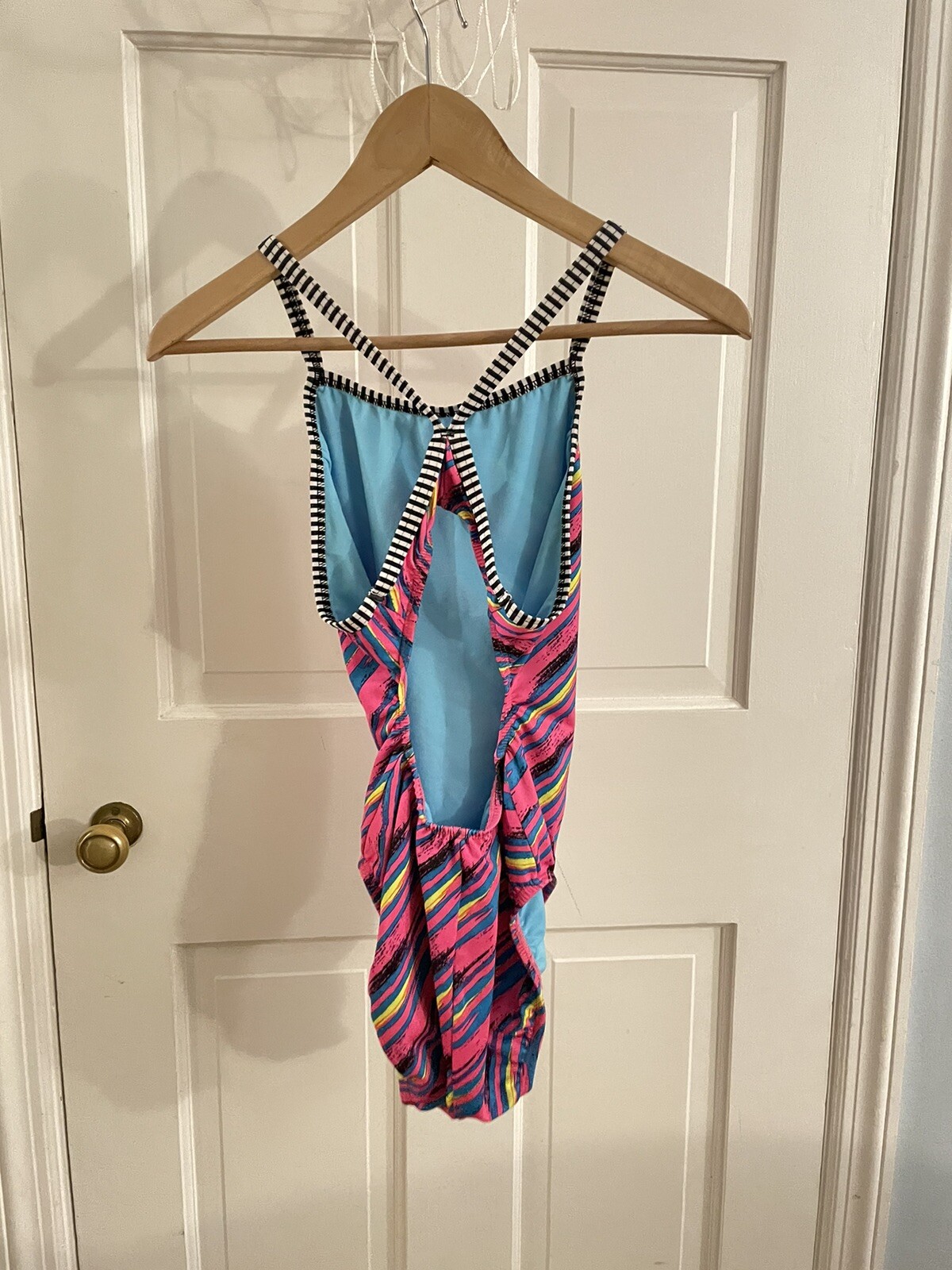Dolphin Uglies Women’s Swimsuit Sz 30 Pink Blue yellow Practice suit