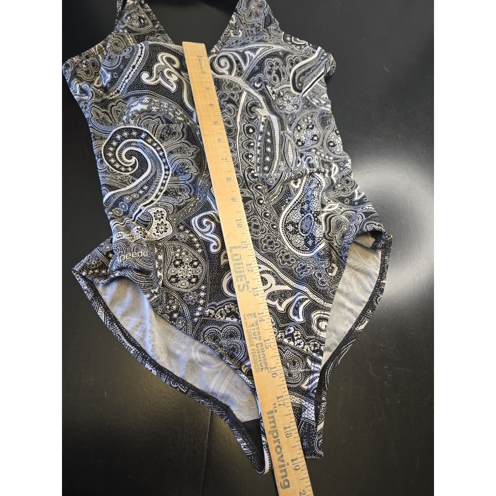 Speedo Women’s Competitive Swimwear One Piece Halter Neck Paisley Print Size 10