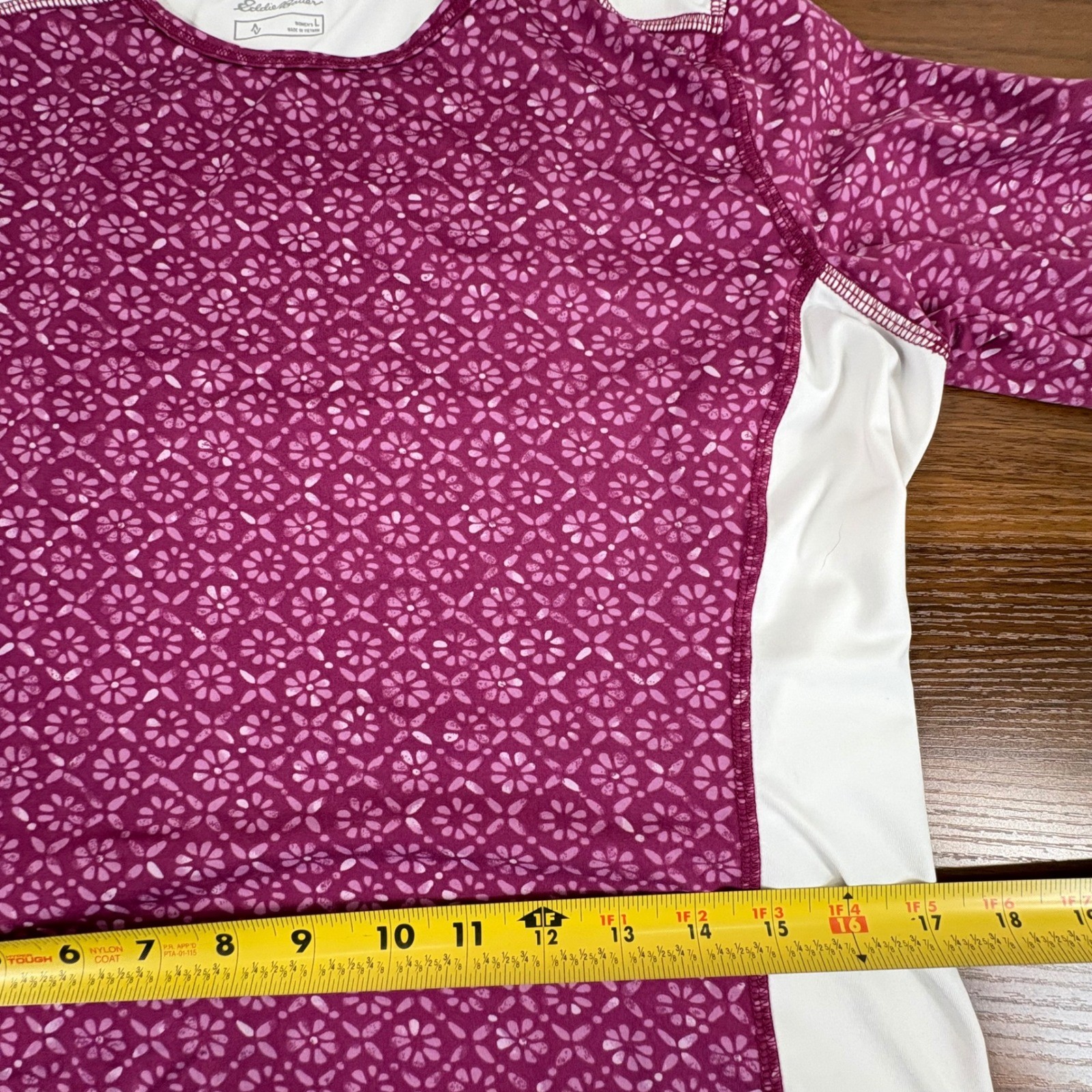 Eddie Bauer Long Sleeve Amphib Rashguard Swim Top Berry Pink Floral White Large