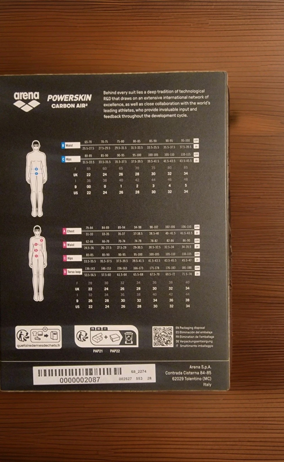 ARENA (22) Women’s Carbon Air2 Closed-Back Powerskin Tech Suit – NEW WITH TAGS