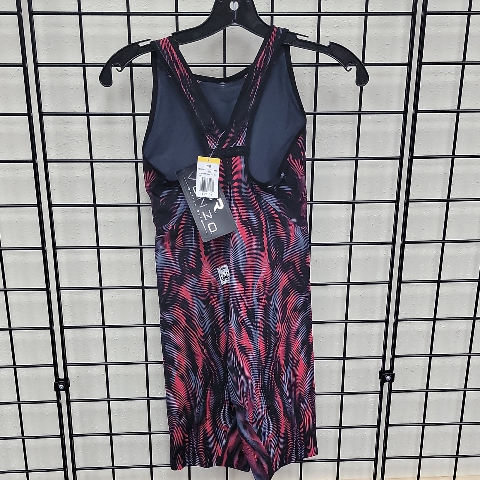 TYR Venzo Genesis Kneeskin Competitive Swimwear Steel Red Size 32