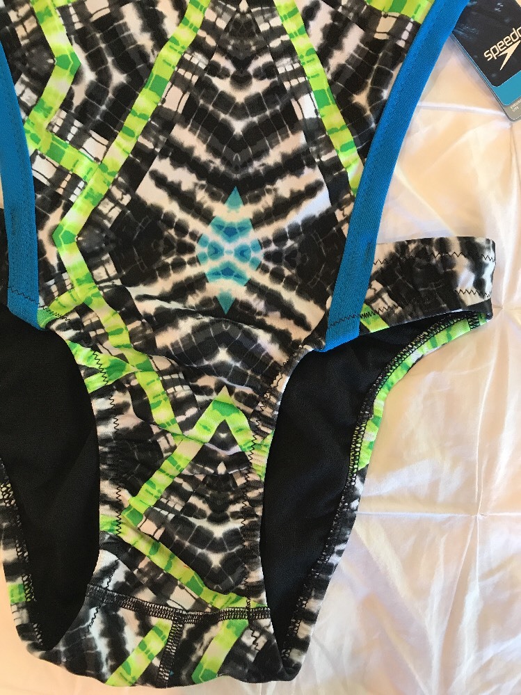 New Women’s Speedo Clash Time Turnz Vee Speedo Endurance Lite Black White 28 $69