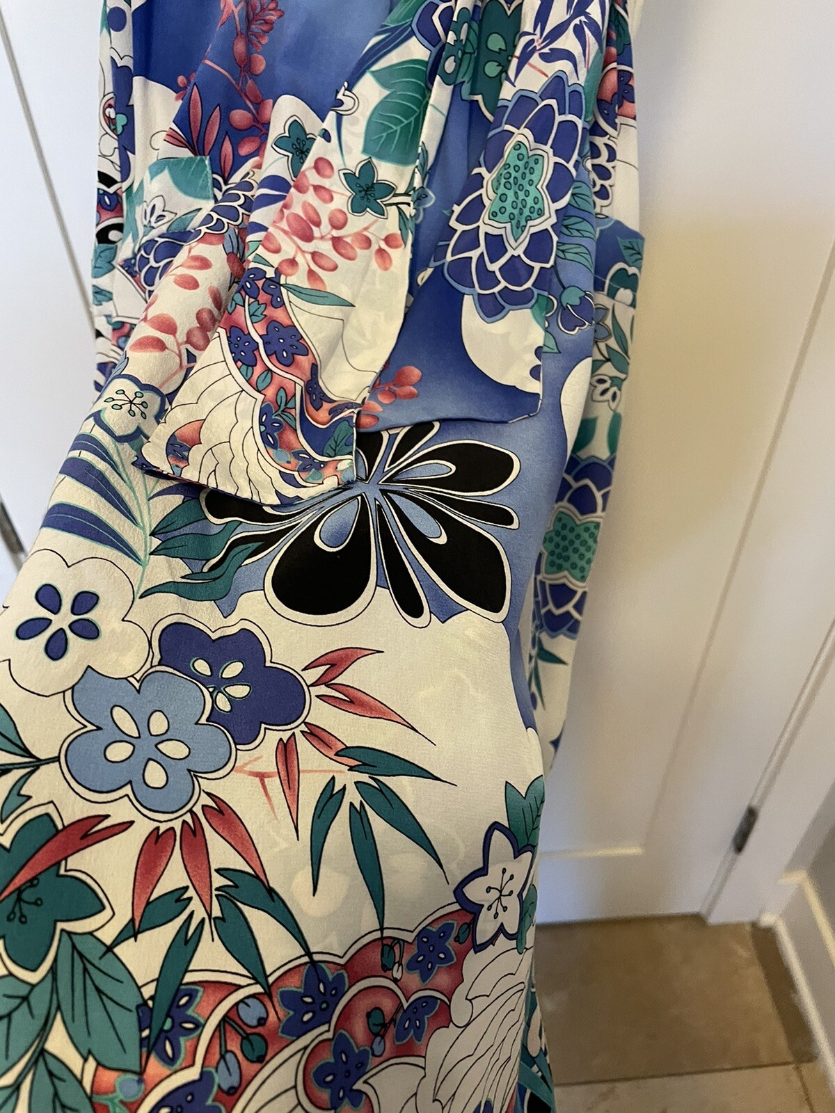 EUC Elie Tahari Womens Blue Floral Sleeveless Silk Mini Dress US 6 $349