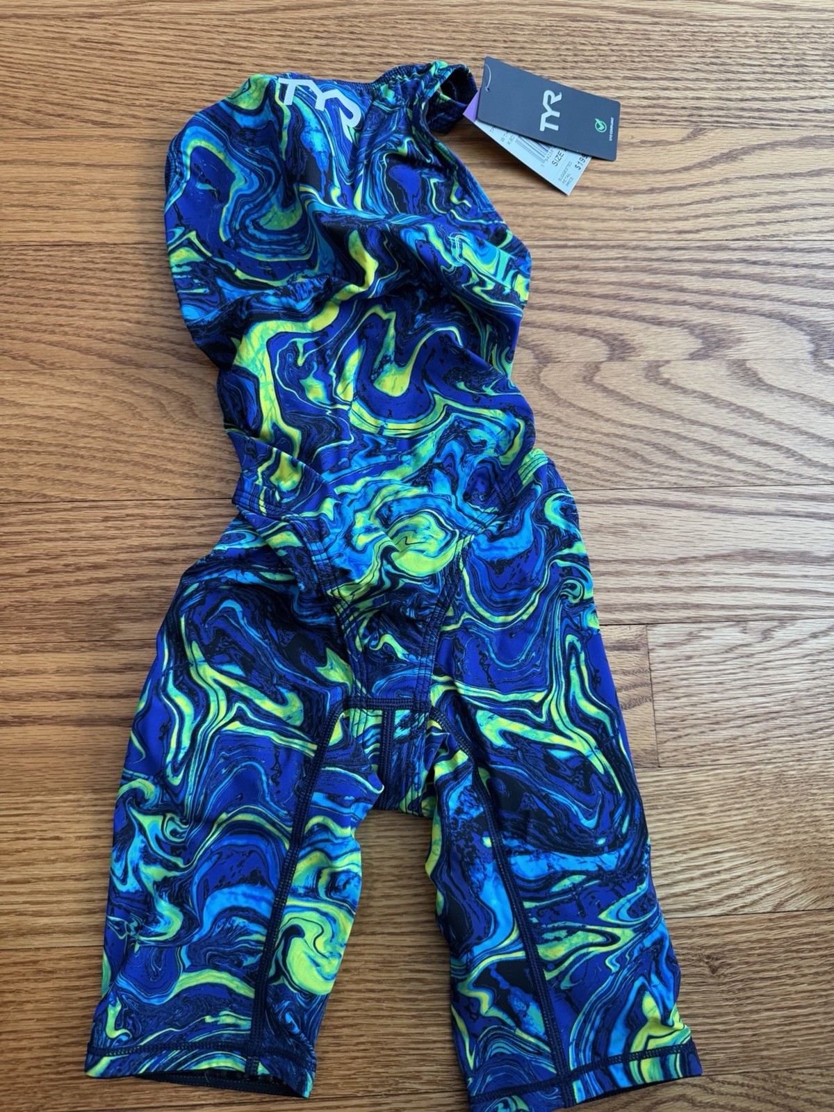 NIB Tyr Thresher 24 Blue-Green