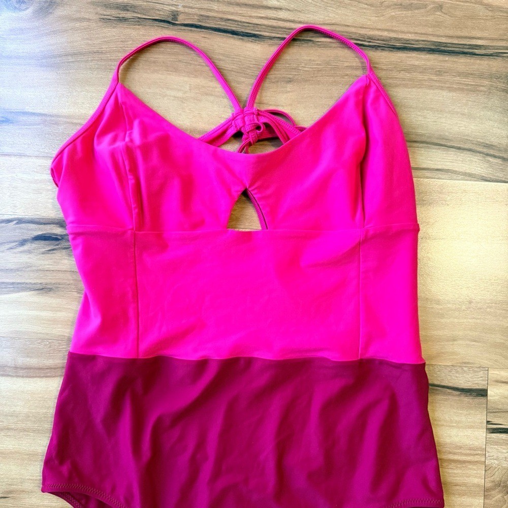 Summersalt The Swan Dive One-Piece Pink Women’s Size 14 Plus Women’s
