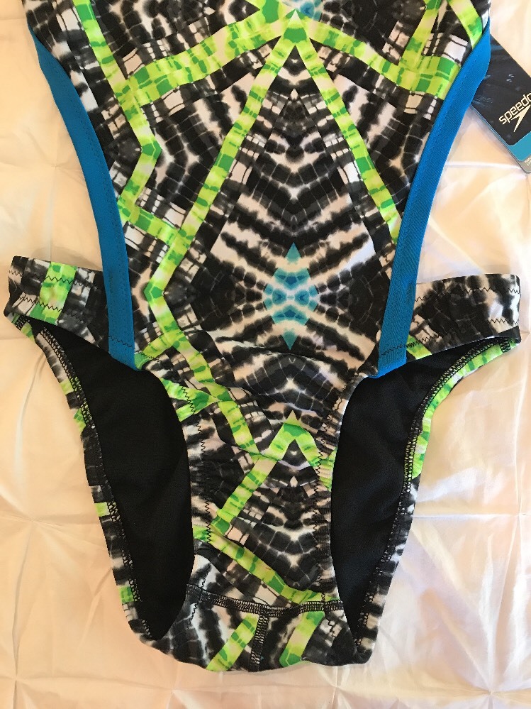 New Women’s Speedo Clash Time Turnz Vee Speedo Endurance Lite Black White 28 $69
