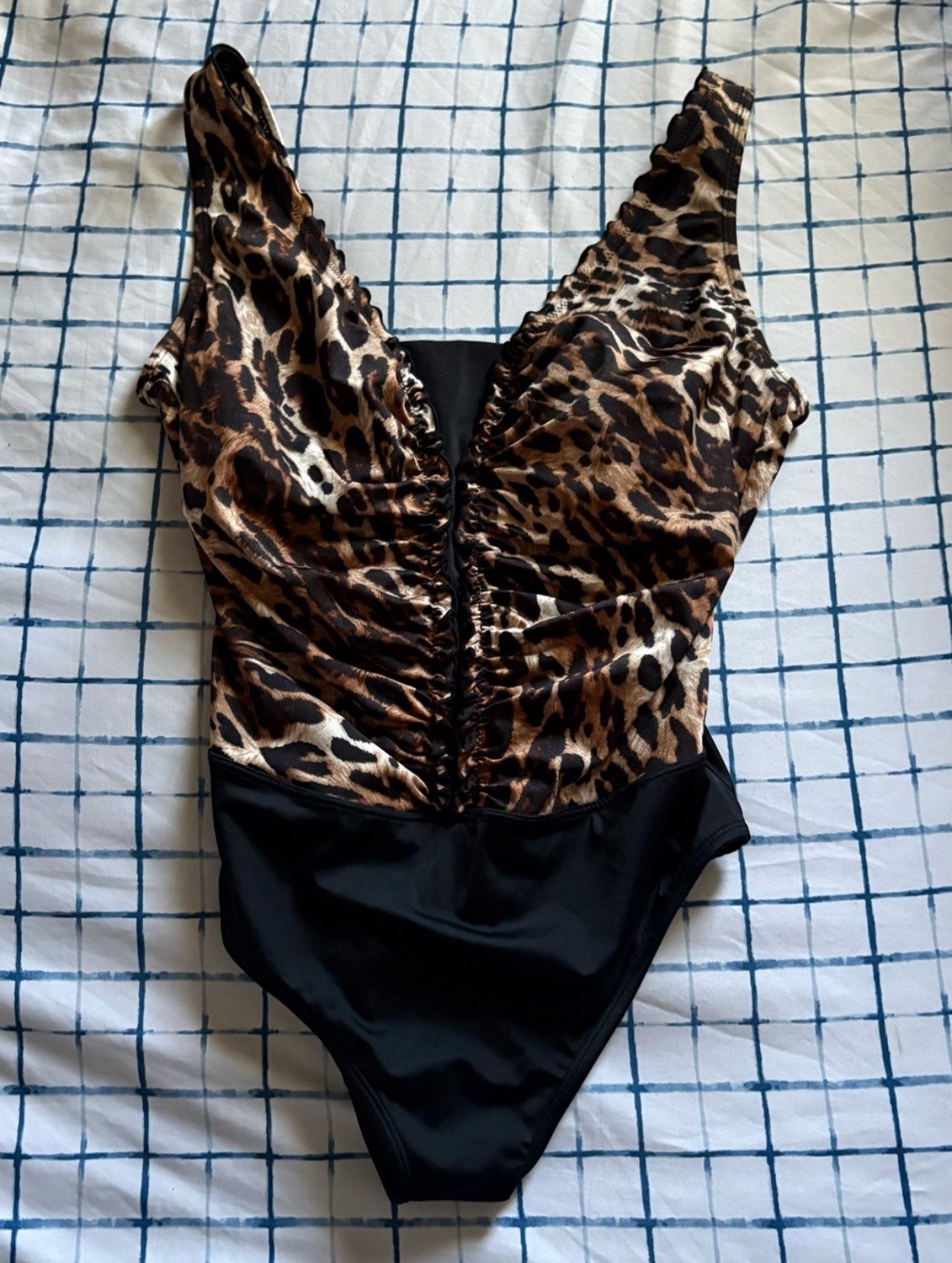 Longitude Leopard & Black Ruched Front One Piece Swimsuit Women’s Size 12