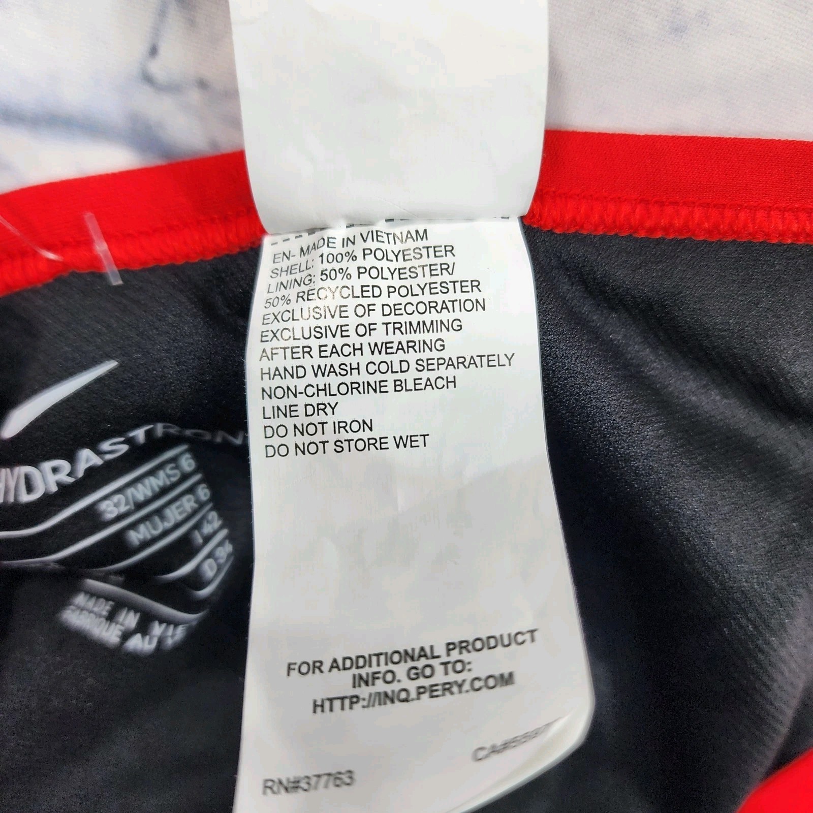 Nike Swimsuit WOMENS SIZE 32 Vex Racerback One Piece Colorblock Black Red Swim