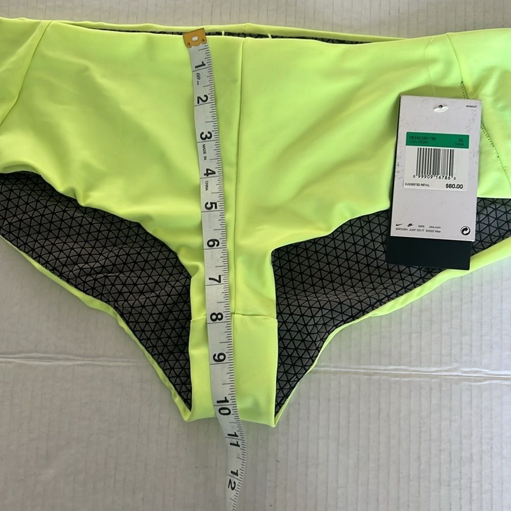 NWT Nike women’s Hydralock Cheeky Swim shorts, size XL ^