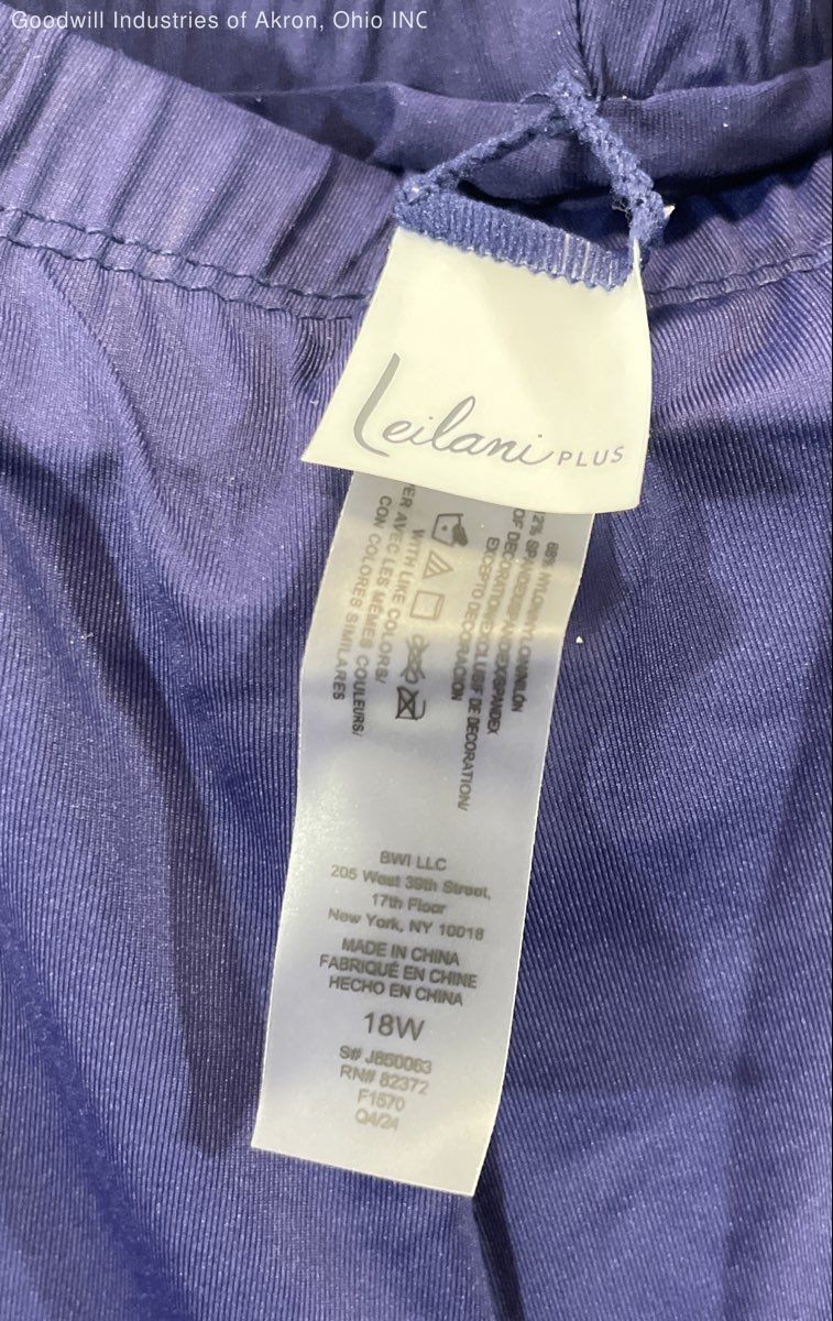 Leilani Plus Women’s Navy Blue Elastic Waist Swim Board Shorts Size 18W