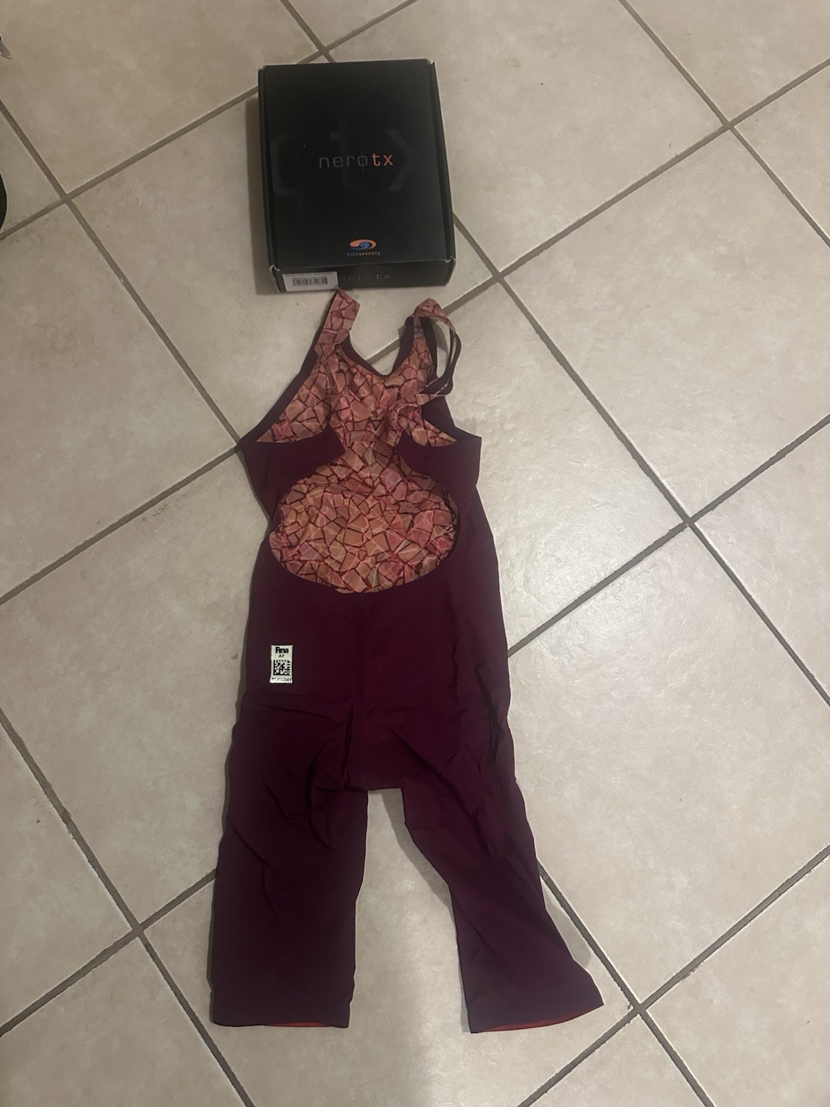 Blueseventy Nero TX Women’s Kneeskin Swimsuit (Size W18) – only Pink available