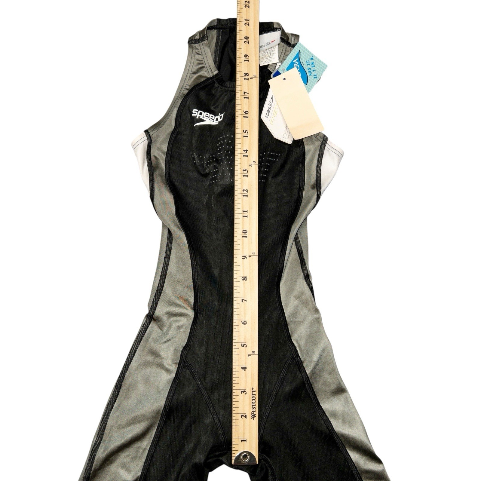 NWT Speedo Fastskin FSII Competition Tech Suit Zip Back Sz 27L