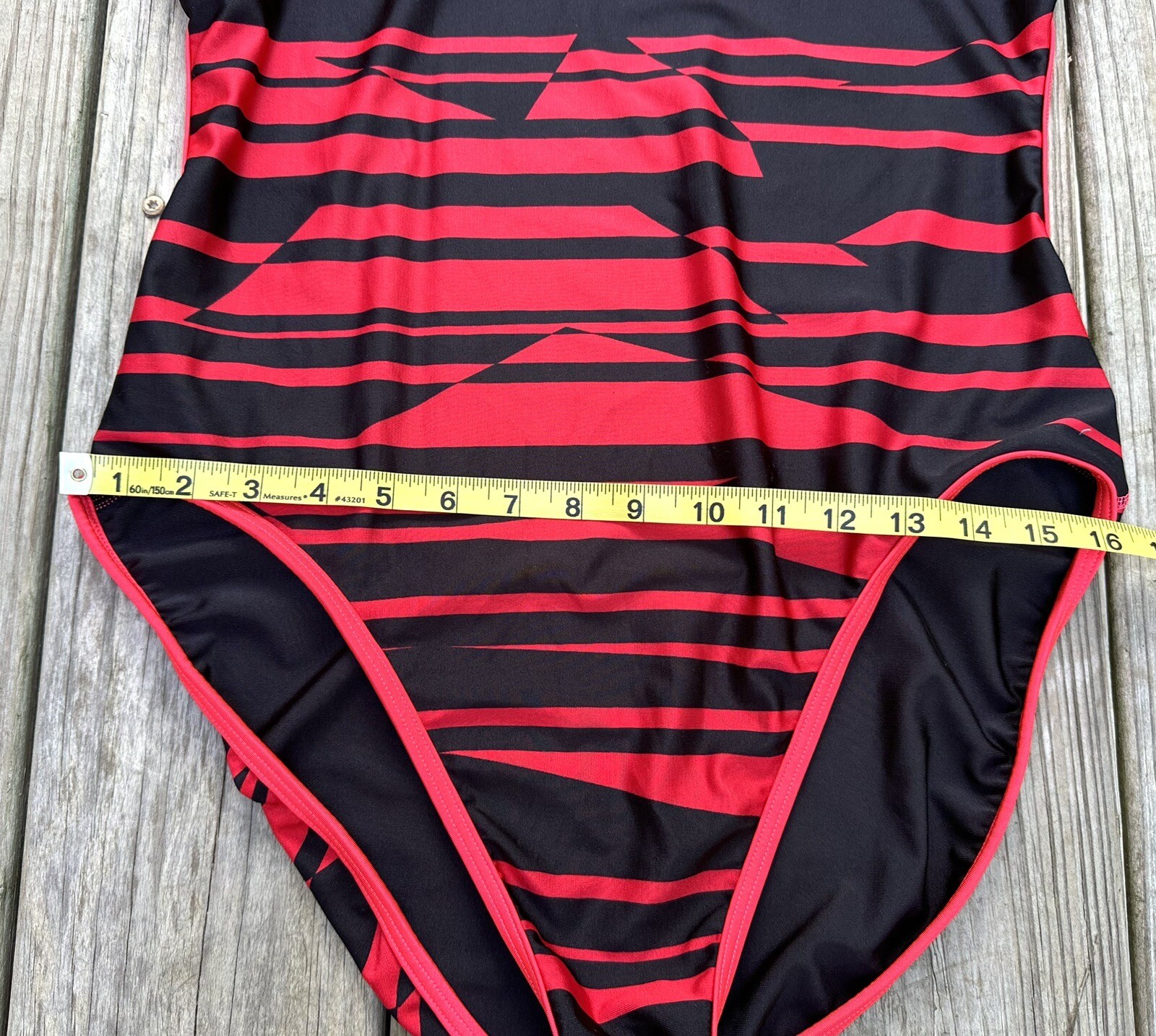 Ladies Swimsuit SPEEDO 1 Pc Tank Red + Black Print See Measurements