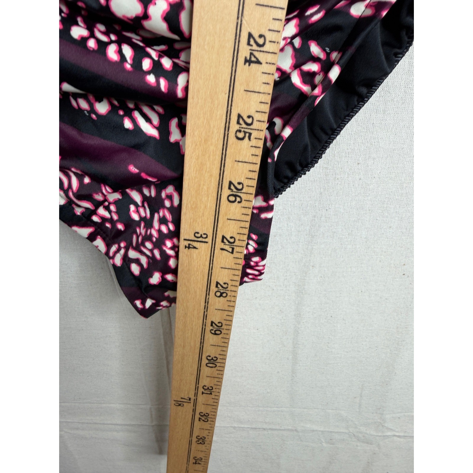 New Aqua Green Women’s UPF 50 Asymmetrical Shoulder One Piece Swimsuit XL Black