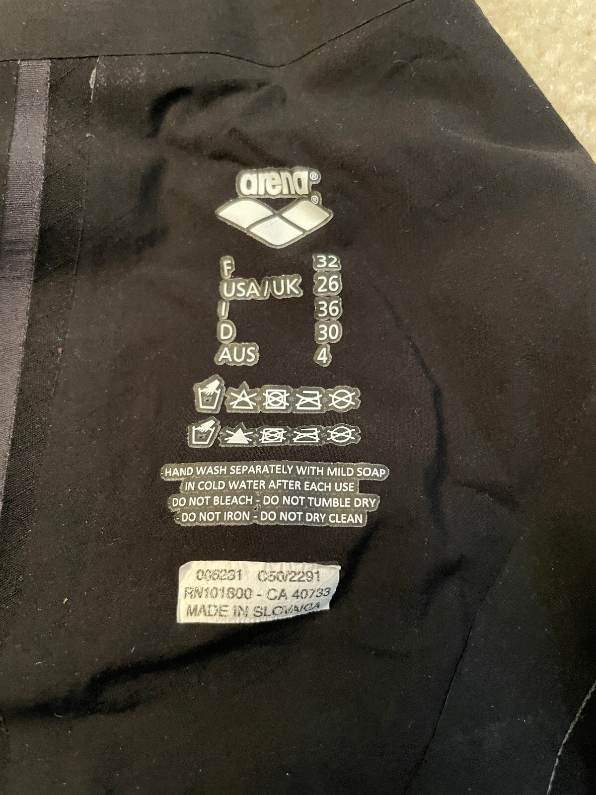 Arena Women’s Powerskin CarbonFlex Kneeskin Techsuit Black Size26 Open Back Good