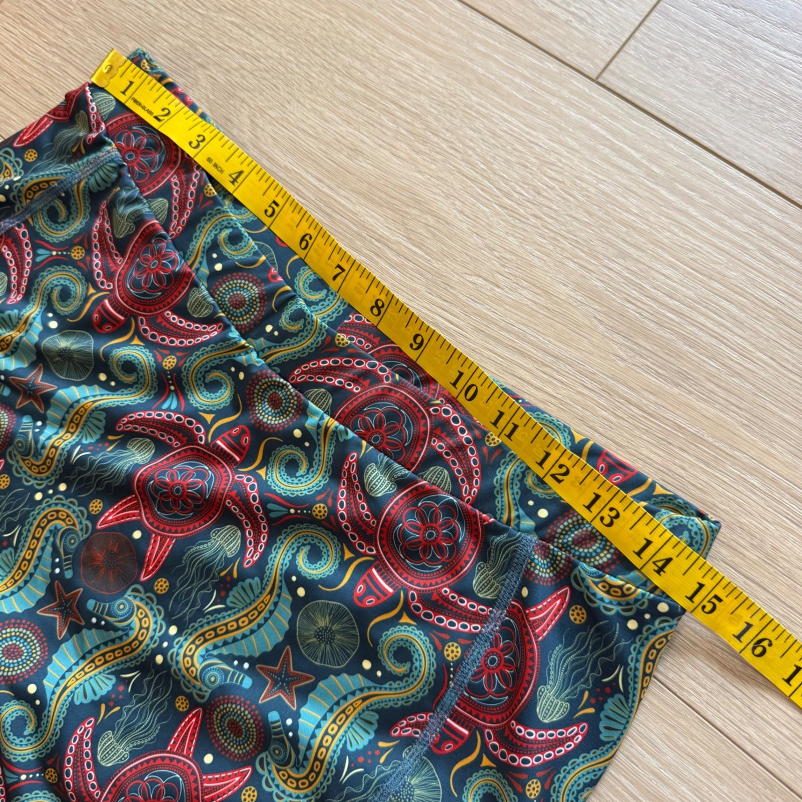 TomboyX Sea Life Print 4.5″ Board Shorts Swim Trunks Turtle Seahorse Large