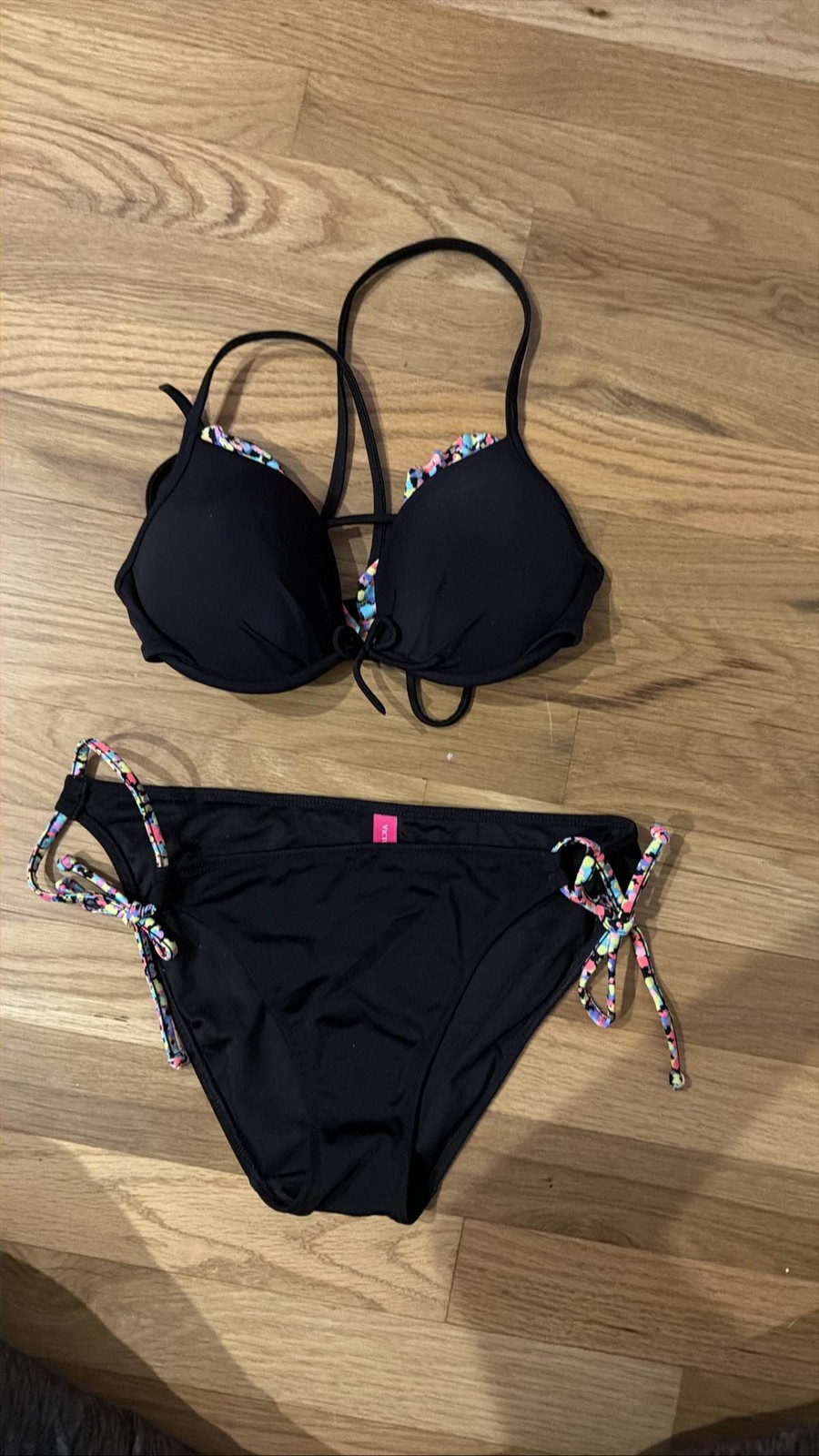 Victoria’s Secret Black Bikini Set Push Up Top 32C Side Tie Small Bottoms